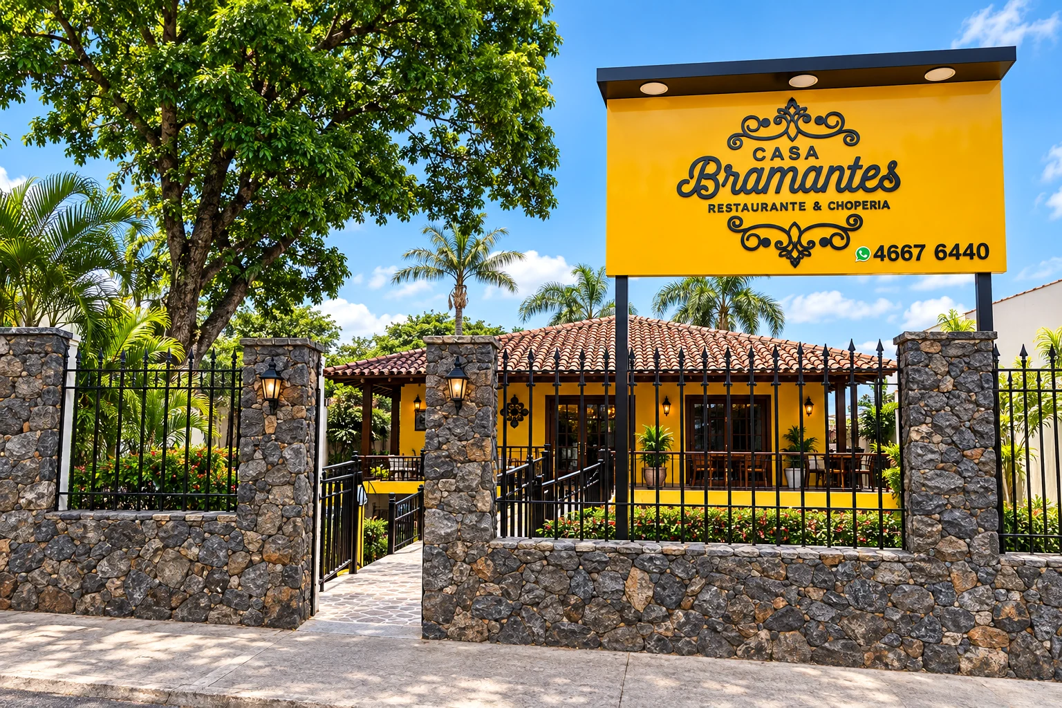 Fachada da Casa Bramantes